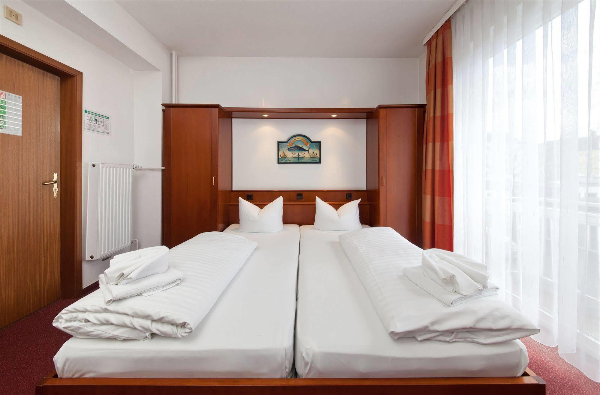 Hotel Hagemann Hamburg Hafen Exterior photo